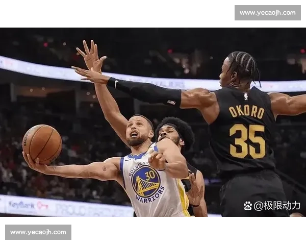 NBA第四场激战即将打响 球迷期待精彩对决全程回顾