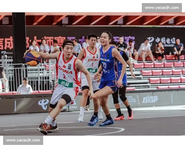 中国女篮逆袭表现亮眼 晋级之路充满挑战与机遇